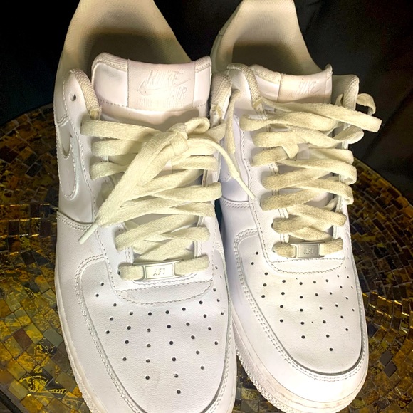 🛑SOLD🛑 Nike Air Force 1 - Picture 2 of 4